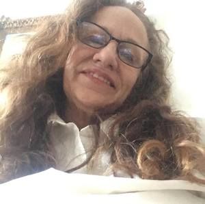 Meet your Posher, Suzanne